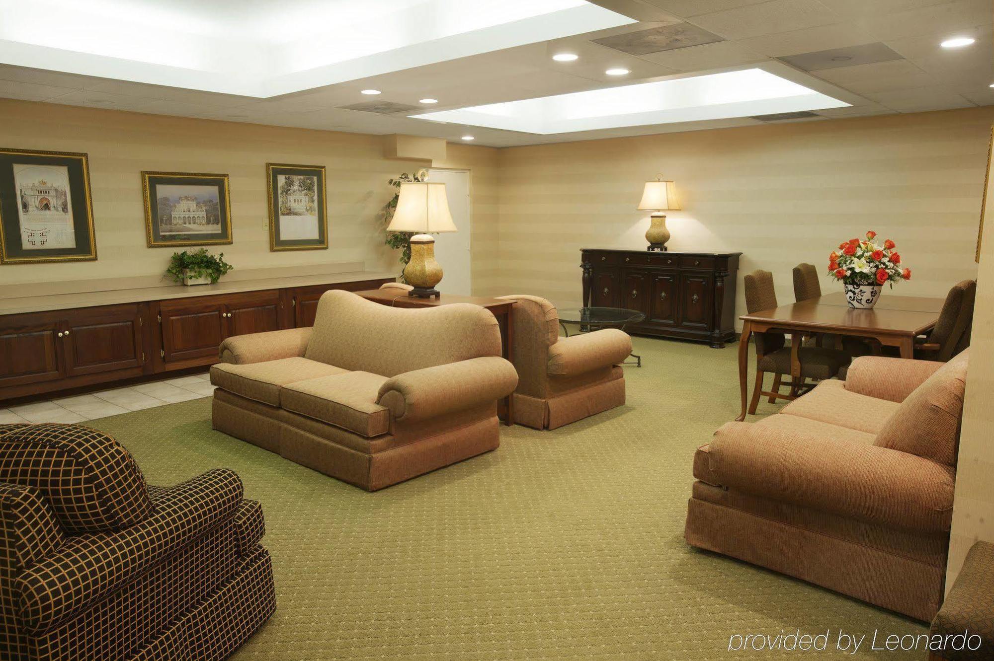 Fredericksburg Hospitality House Hotel Interno foto